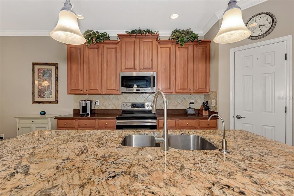 Maseno Dr, Venice, FL 34292