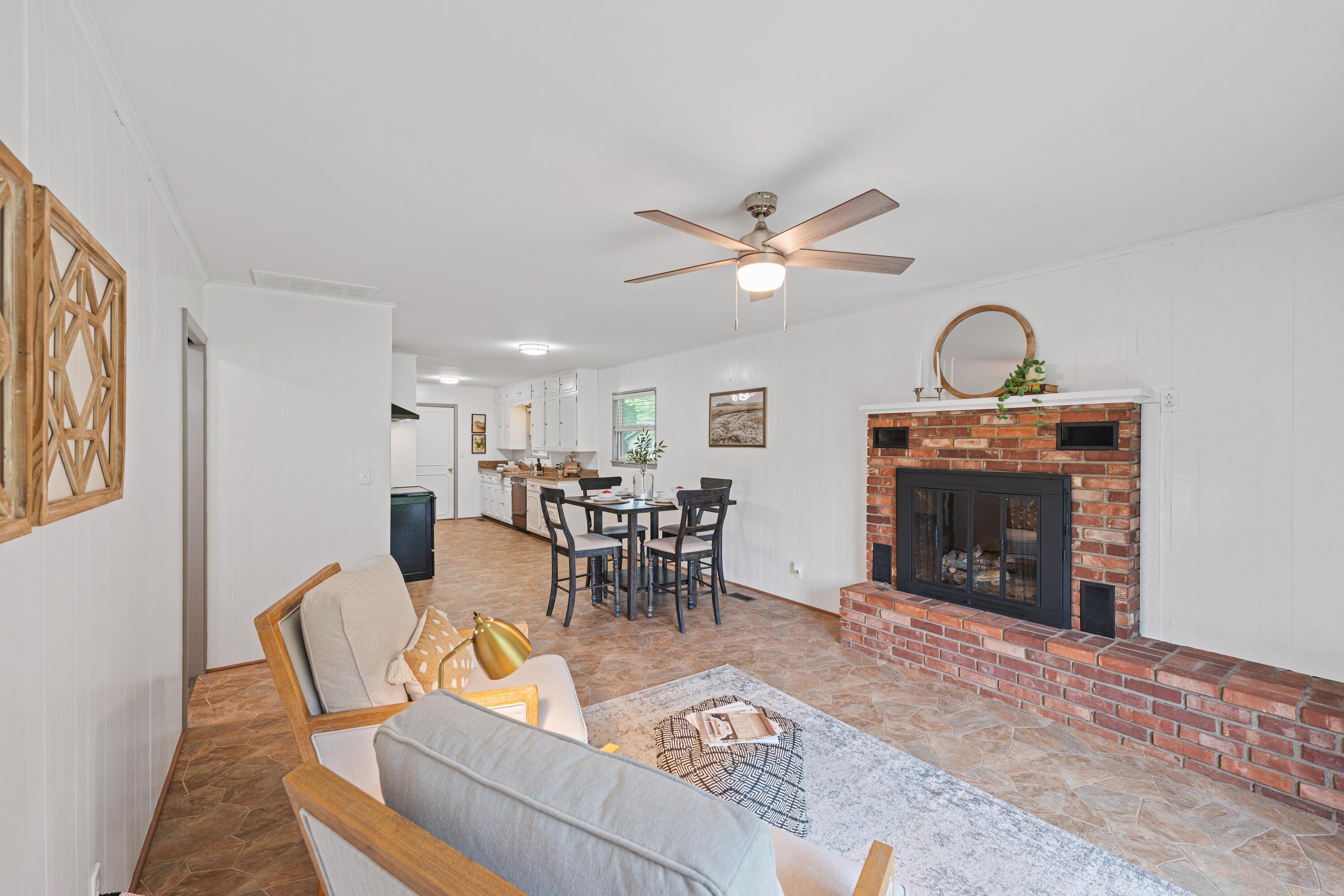 Harvard Ave, Miami, OK 74354
