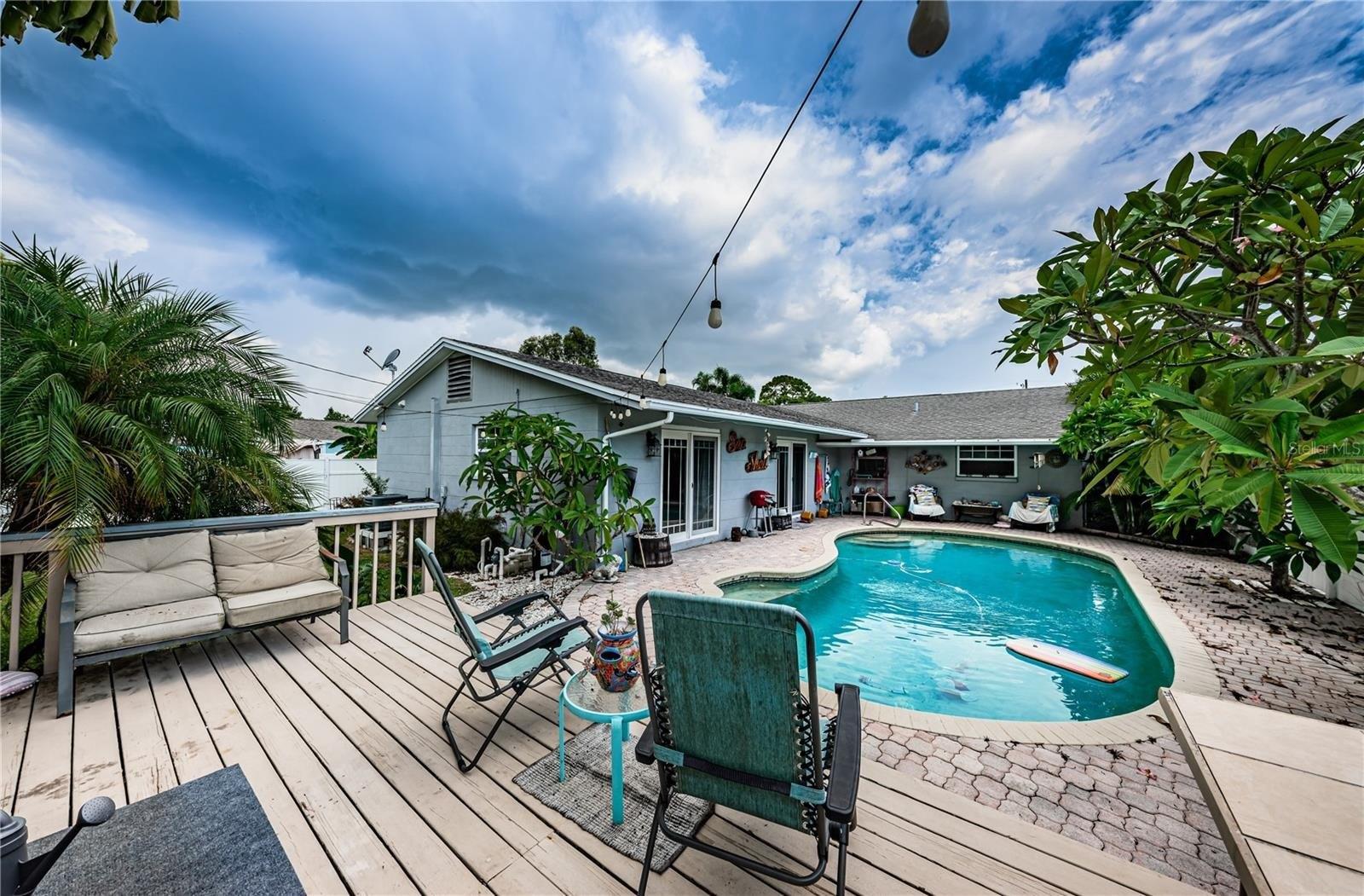 87th Ave N, Saint Petersburg, FL 33702