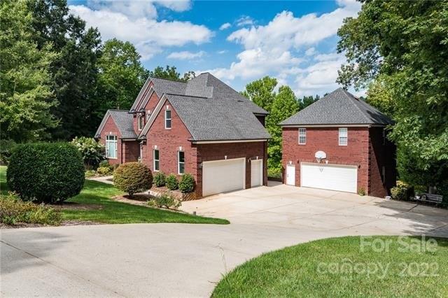 Normandy Rd, Mooresville, NC 28117