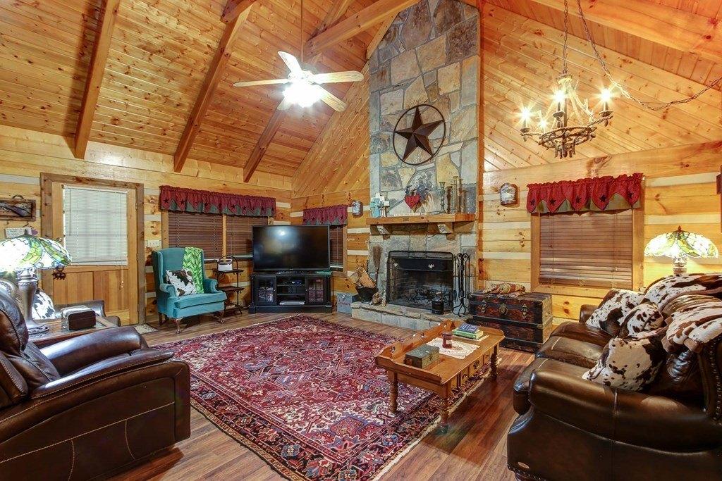 E View Dr, Sevierville, TN 37876