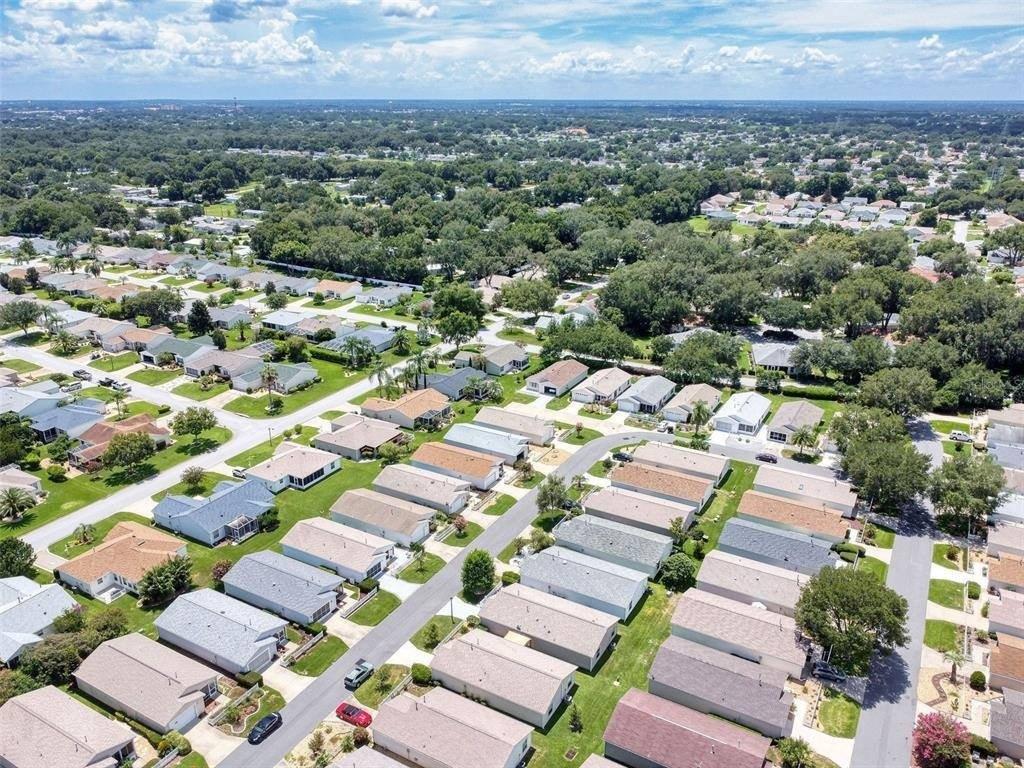 Se 94th Sunnybrook Cir, The Villages, FL 32162