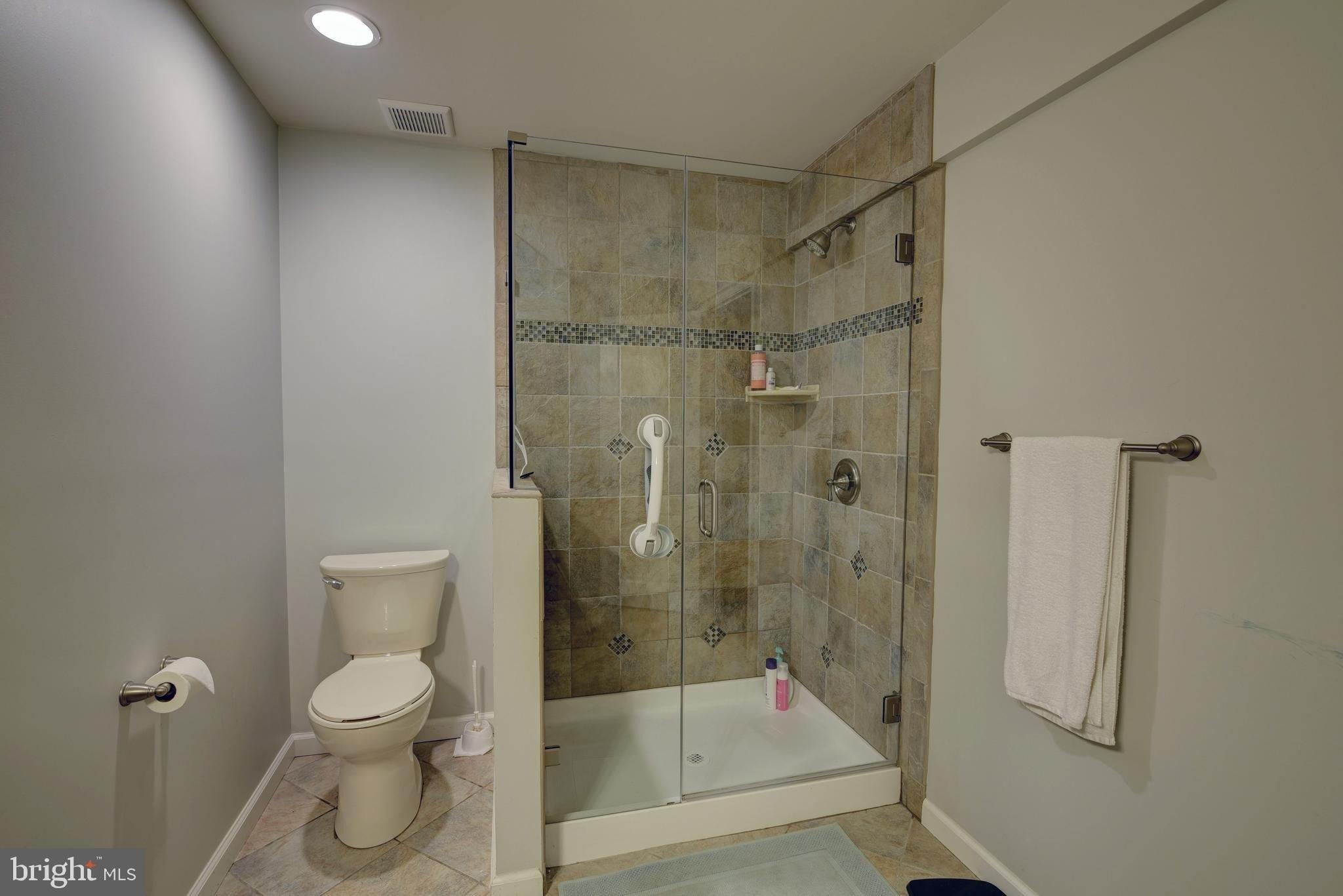 Gaines Mill Cir, Haymarket, VA 20169