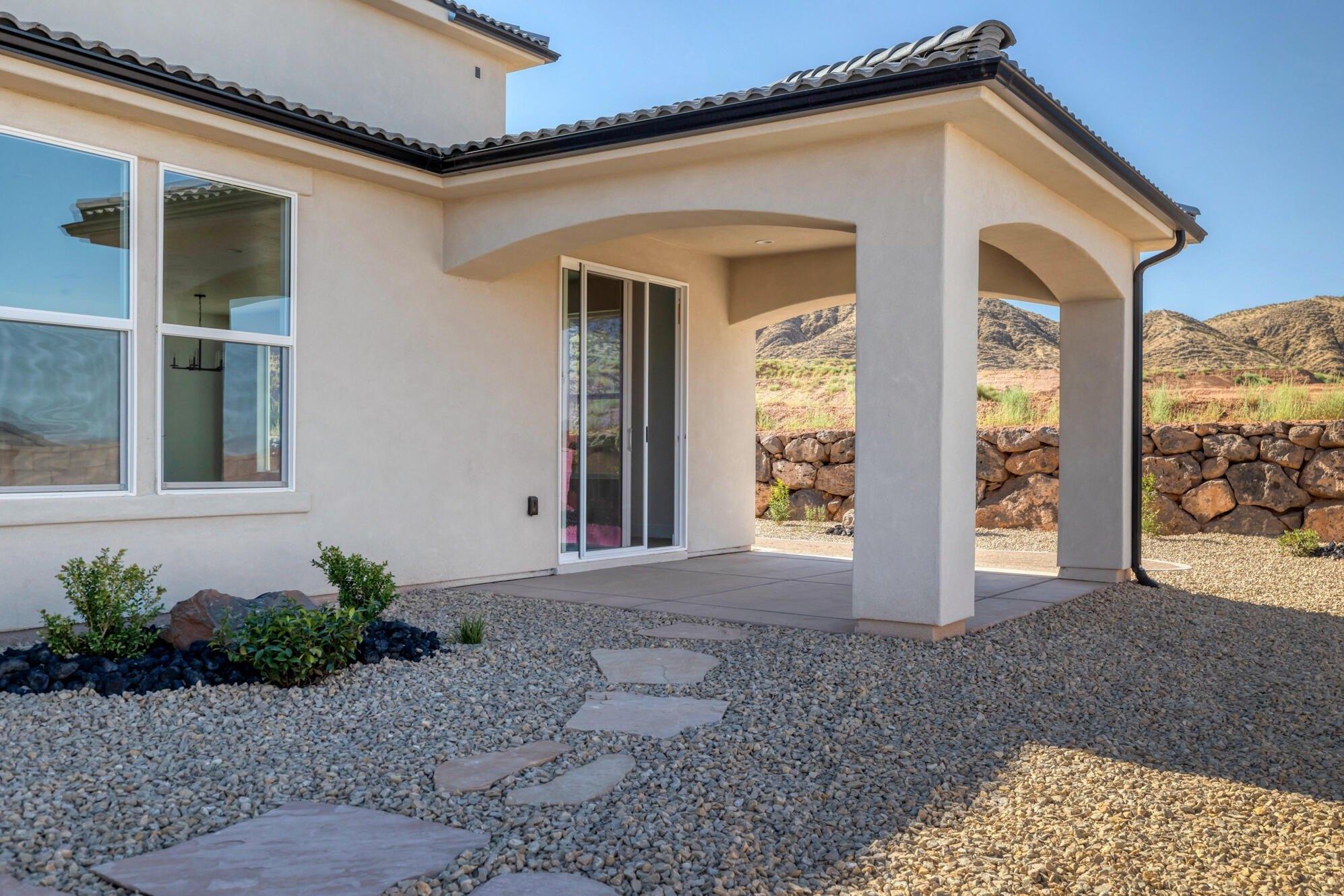 E Toliman Way, Washington, UT 84780