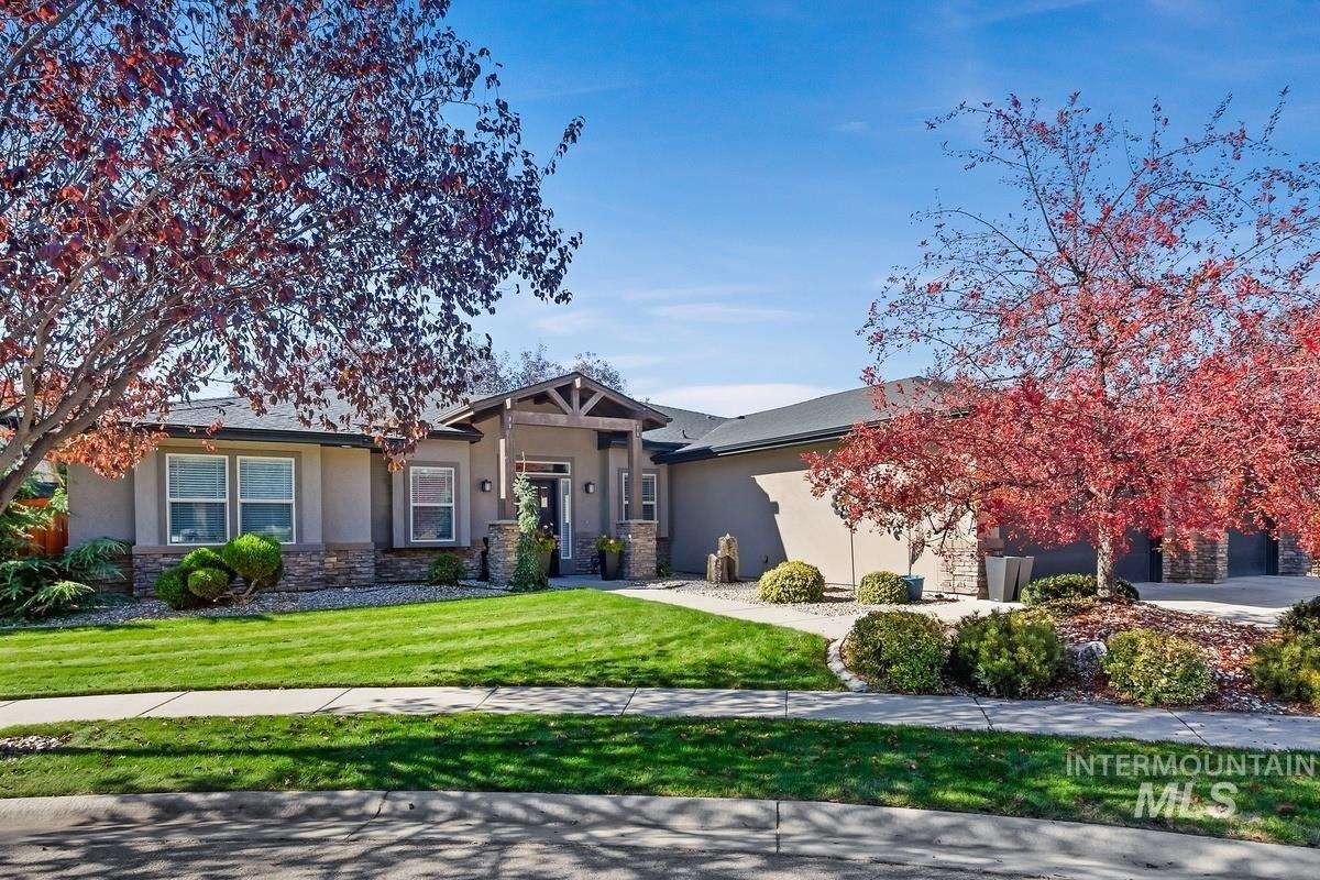 N Saguaro Hills Pl, Meridian, ID 83646