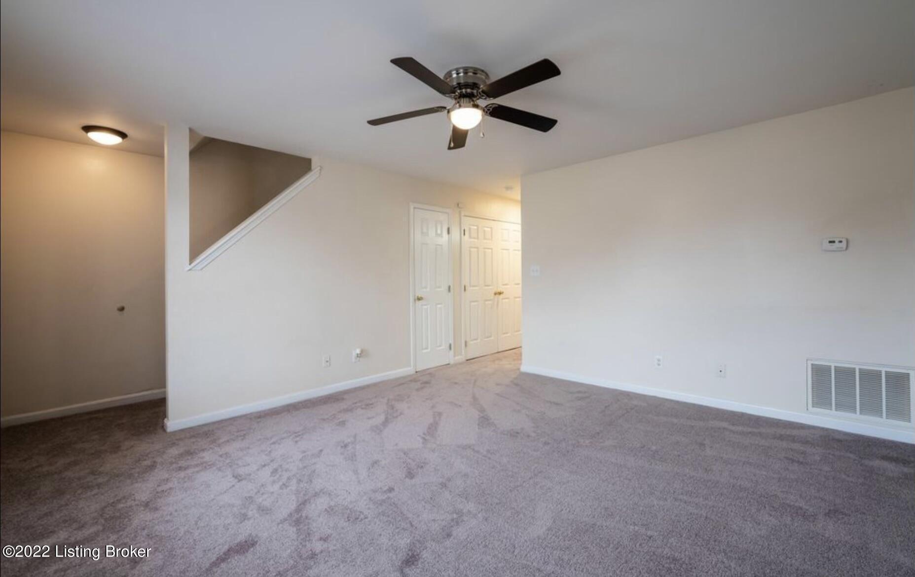 Winkler Ave, Louisville, KY 40208