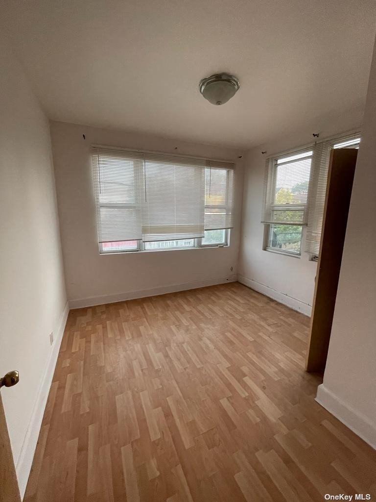 52nd Ave, Corona, NY 11368