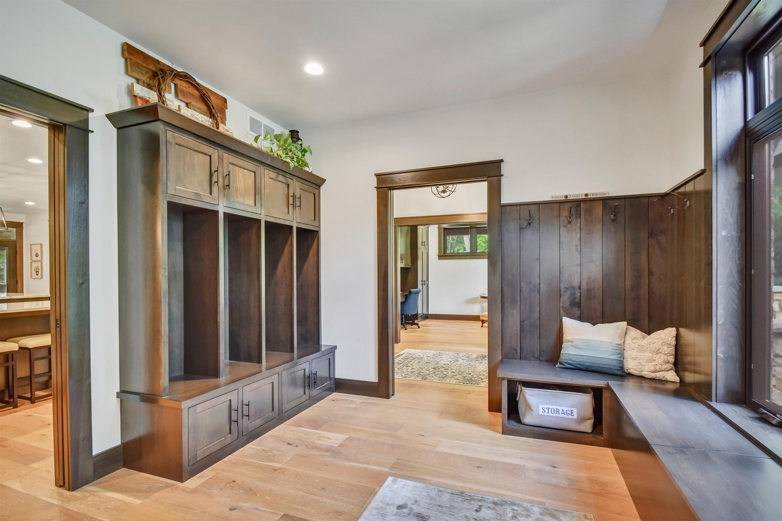 Copper Ln, Green Bay, WI 54311