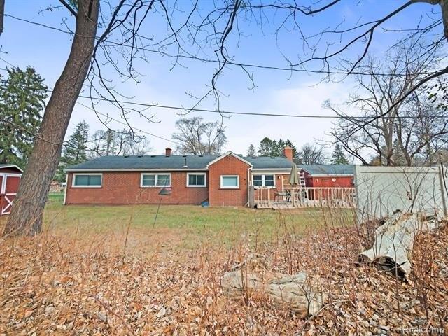 Norcrest Dr, Southfield, MI 48033