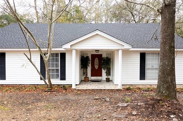 Michelle Dr, Pearl River, LA 70452