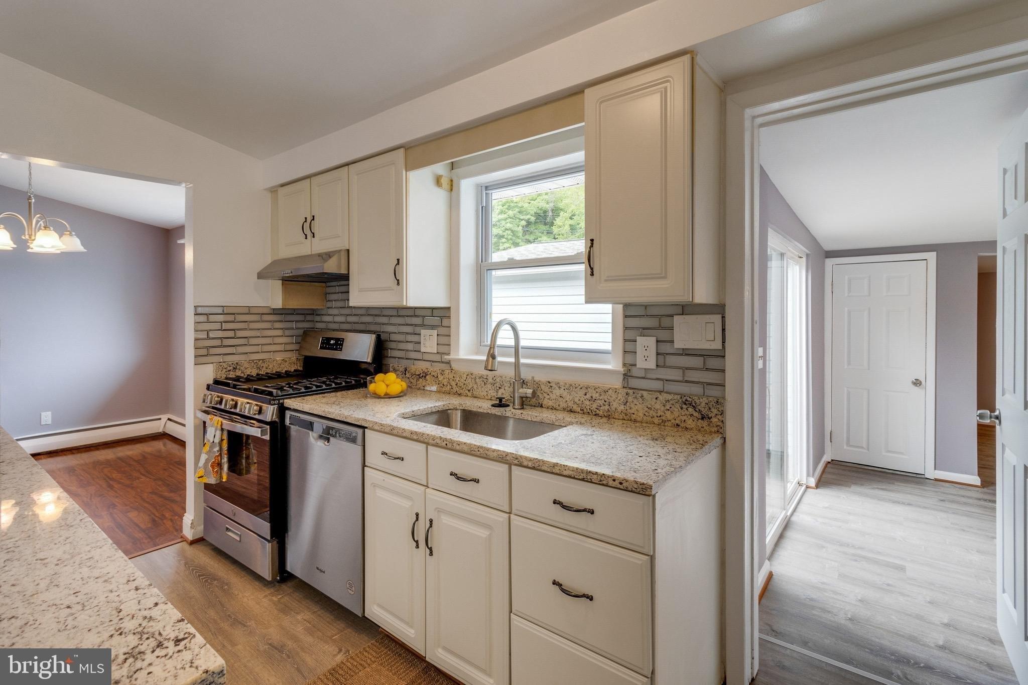 Crawford Dr, Glen Burnie, MD 21061