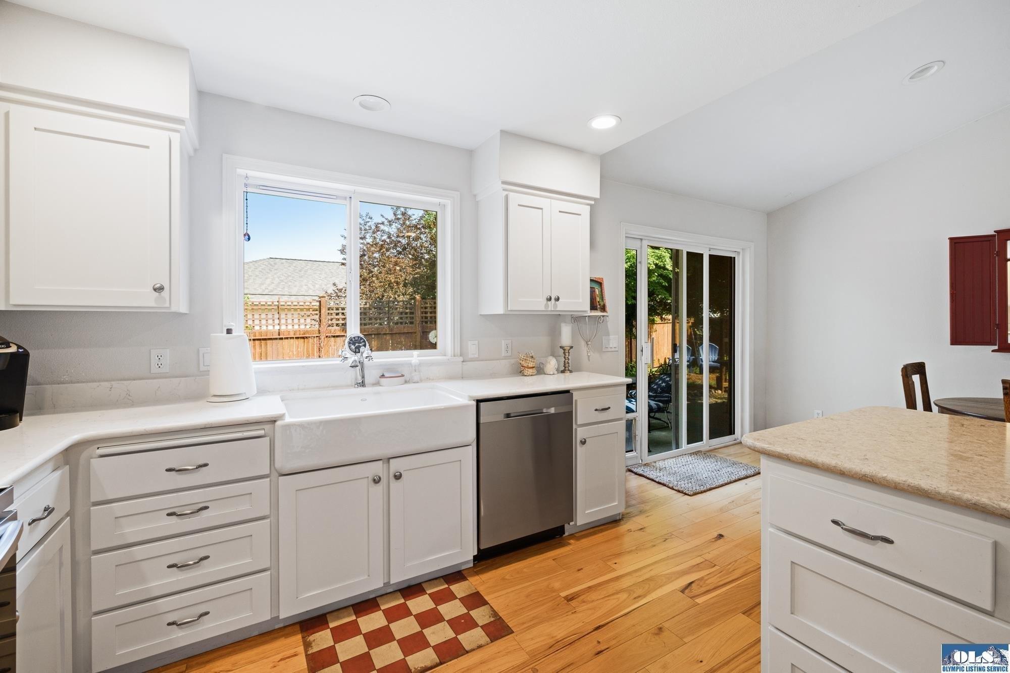W Summer Breeze Ln, Sequim, WA 98382