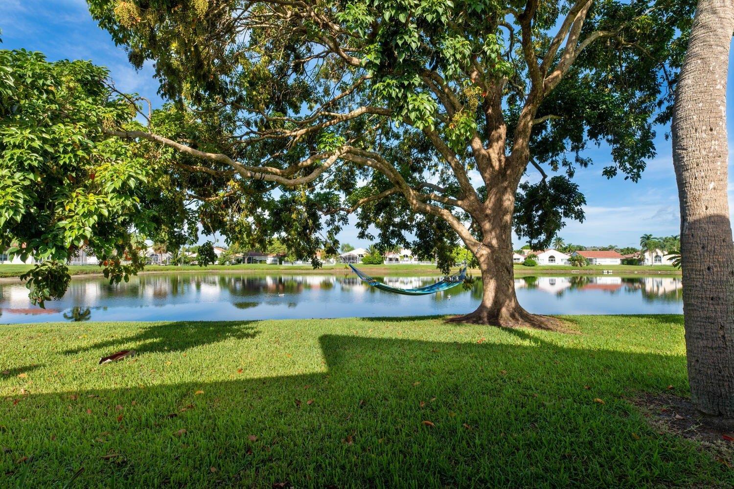 Willow Pond Cir, West Palm Beach, FL 33417