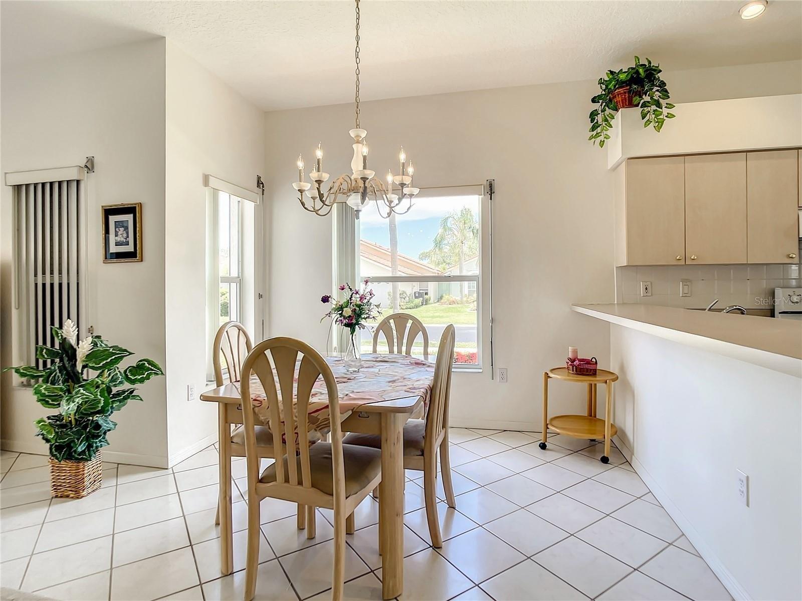 Marcott Cir, Sarasota, FL 34233
