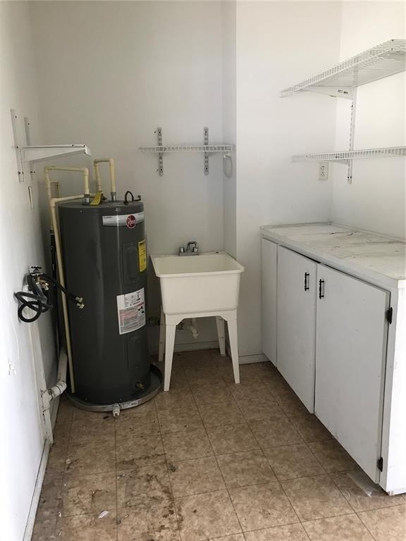 Sandford Rd, Lakeland, FL 33801