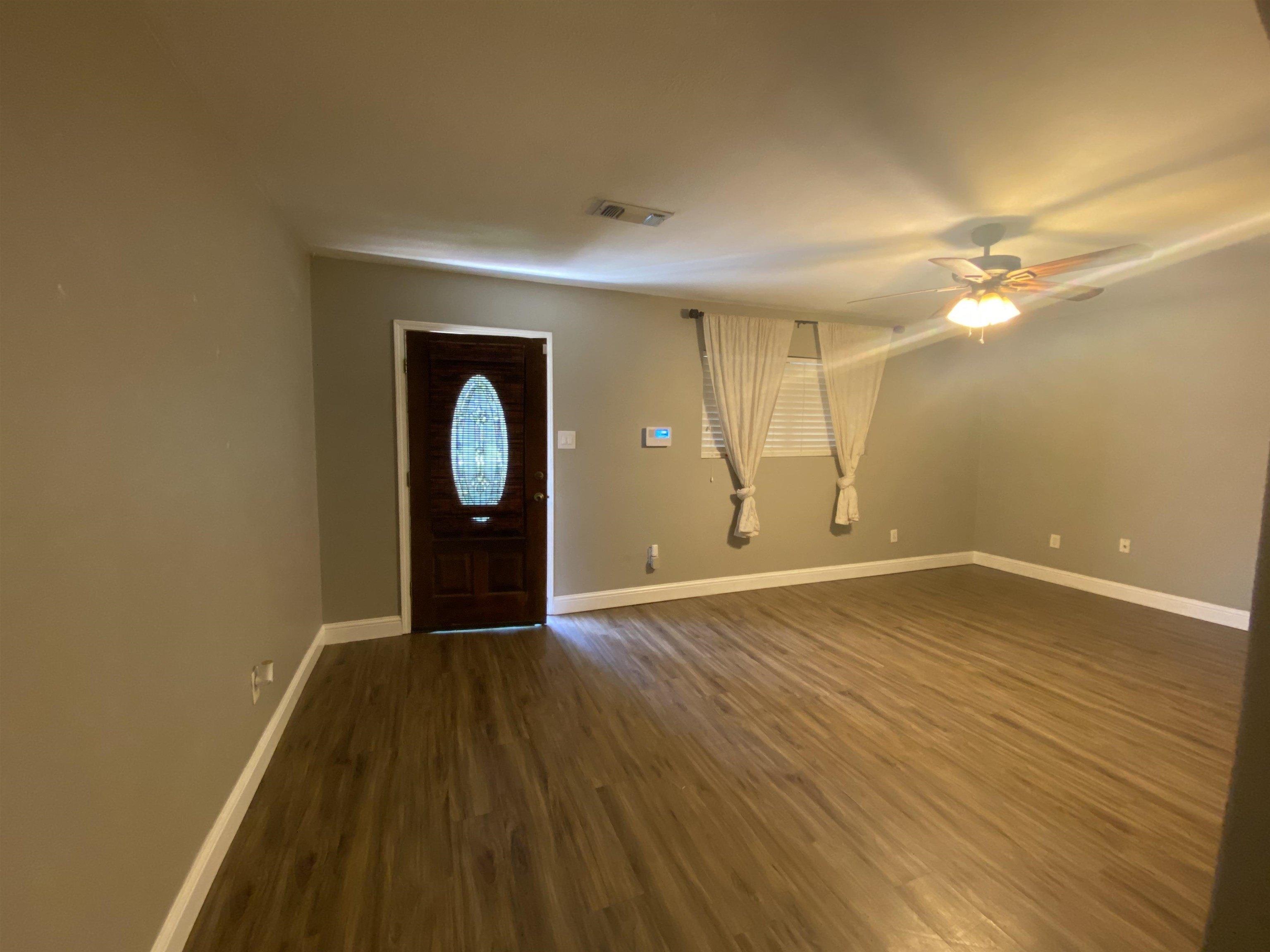 Fairview Dr, Orange, TX 77630