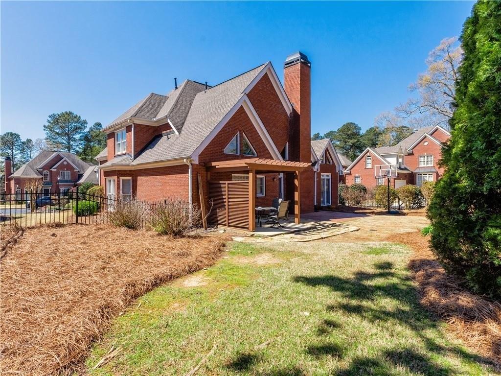 Magnolia Walk Cir, Atlanta, GA 30338