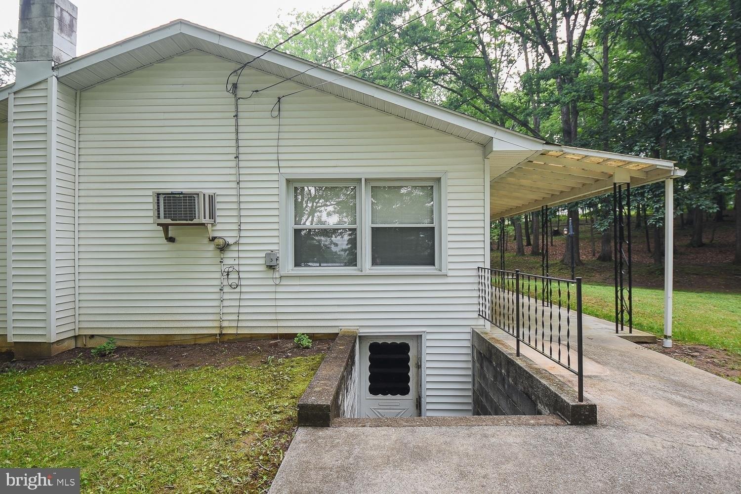 Sunnydale Dr, Keyser, WV 26726