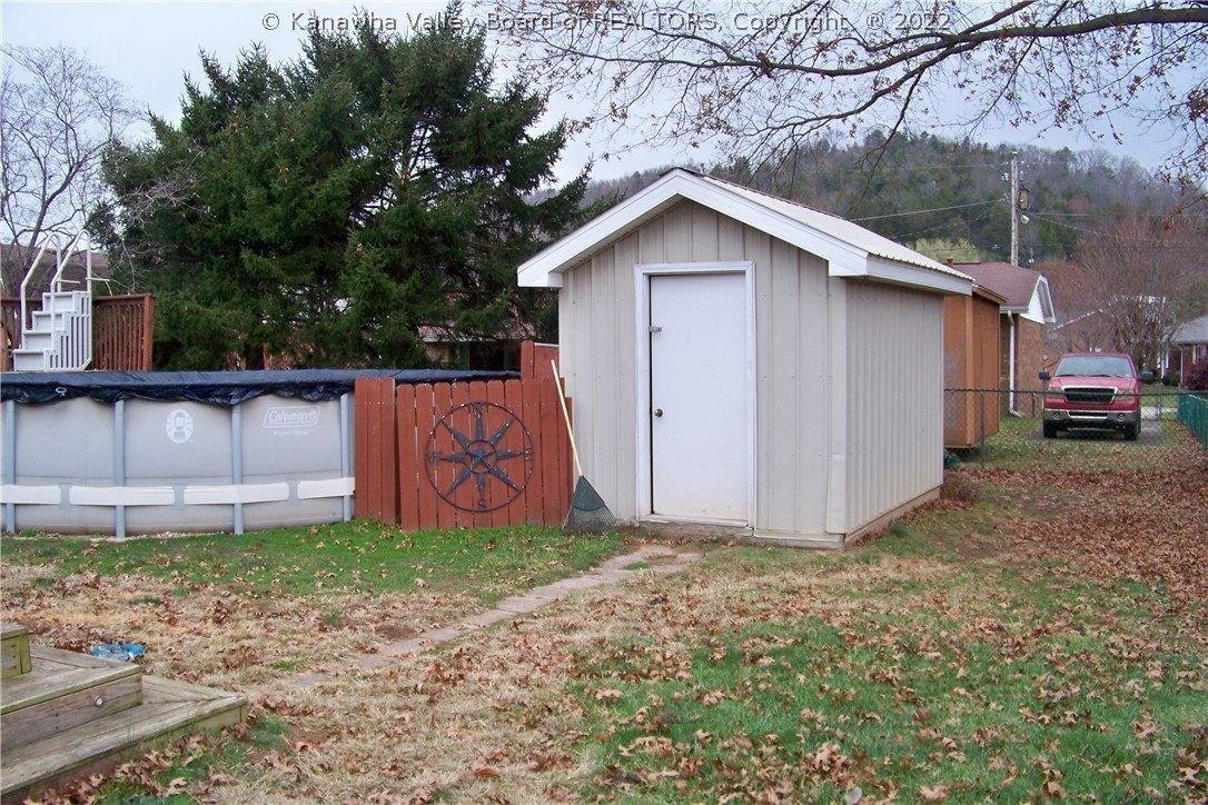 Roosevelt Blvd, Eleanor, WV 25070