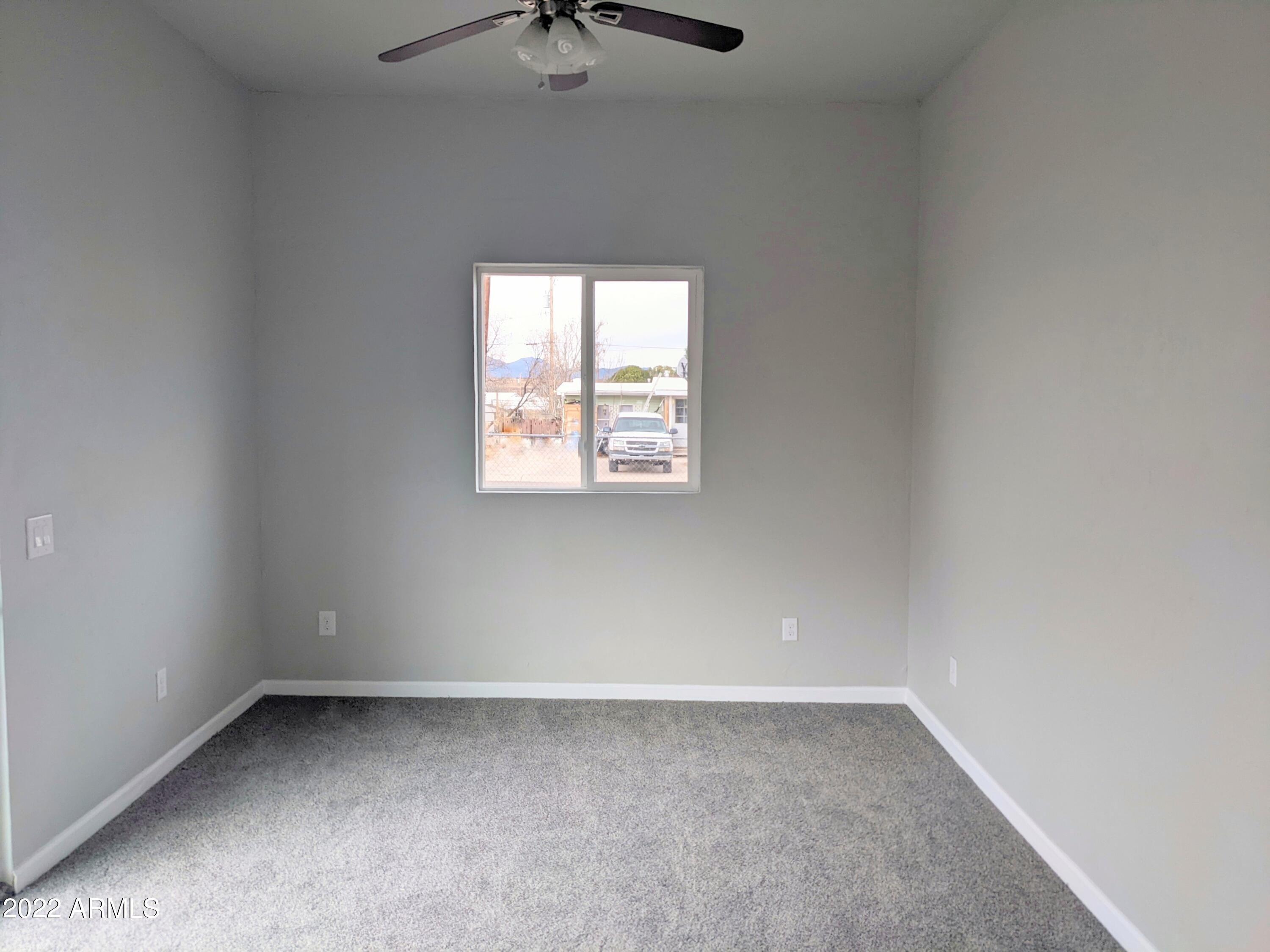E Navajo St, Huachuca City, AZ 85616