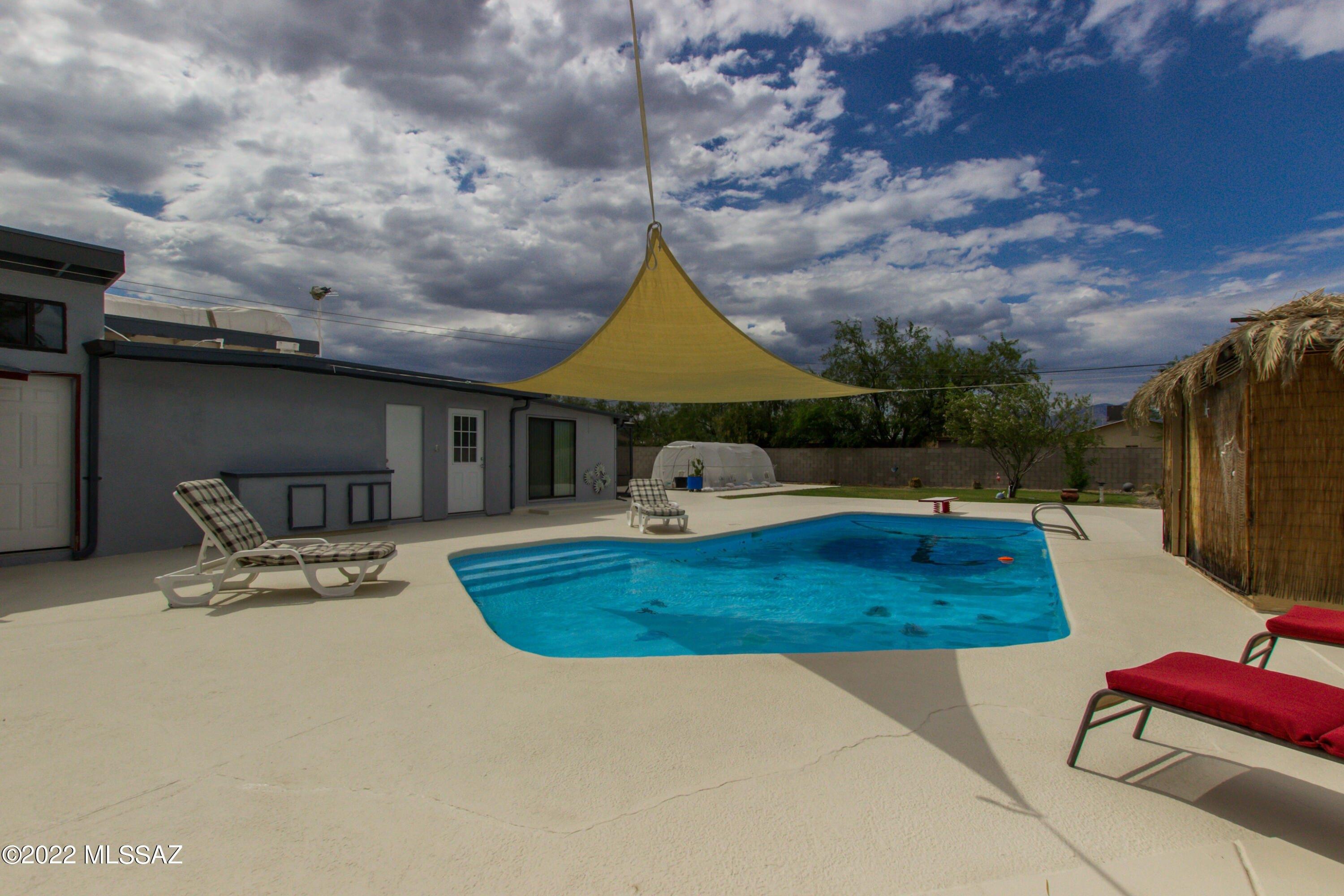 E 29th St, Tucson, AZ 85711