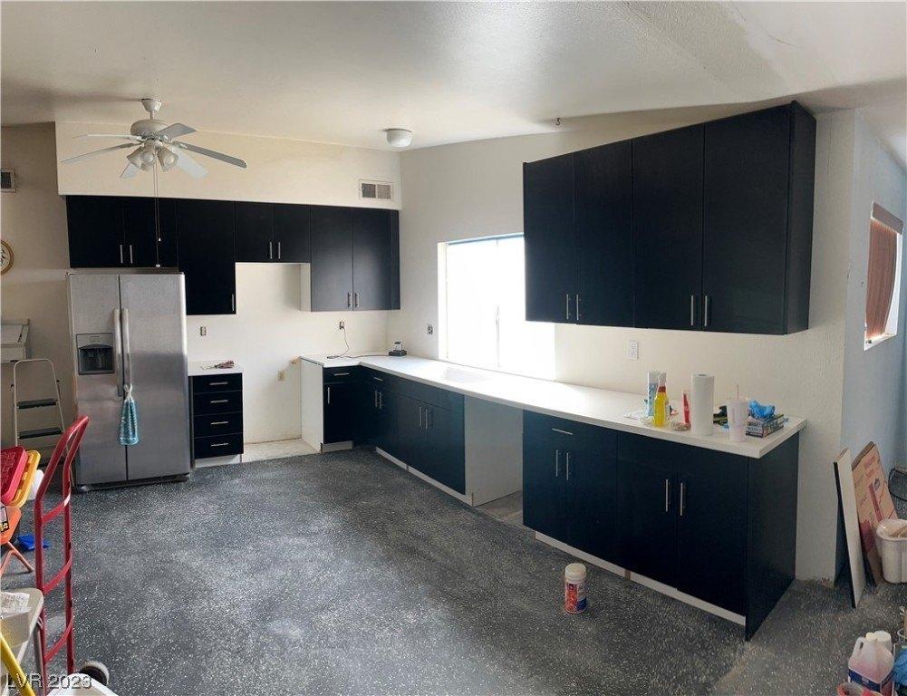 E Russell Rd, Las Vegas, NV 89119