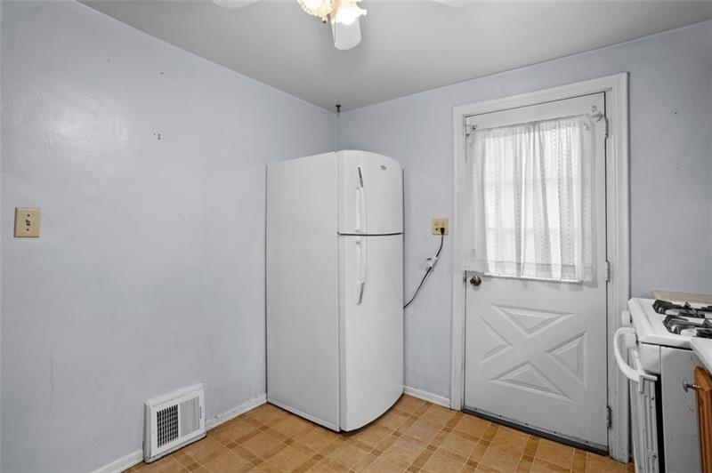 Mckelvey Rd, Pittsburgh, PA 15221