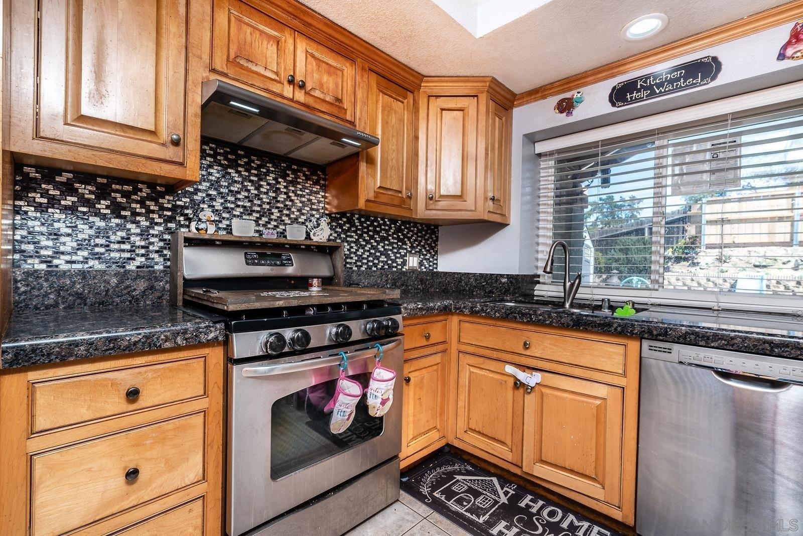 Casero Pl, Escondido, CA 92029