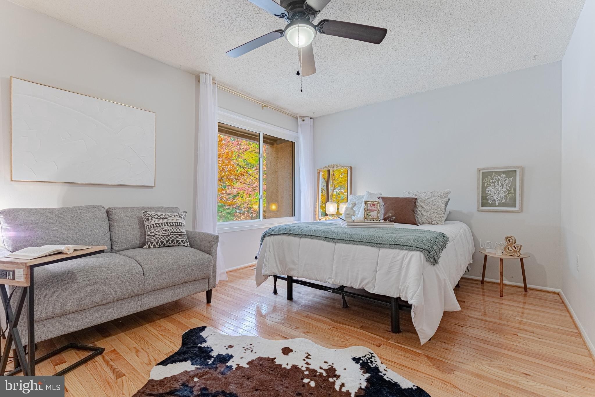 Coppersmith Sq, Reston, VA 20191