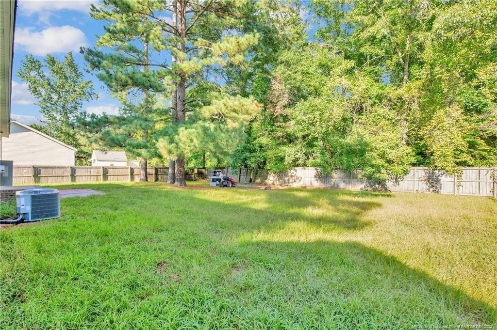 Country Walk Ln, Sanford, NC 27332