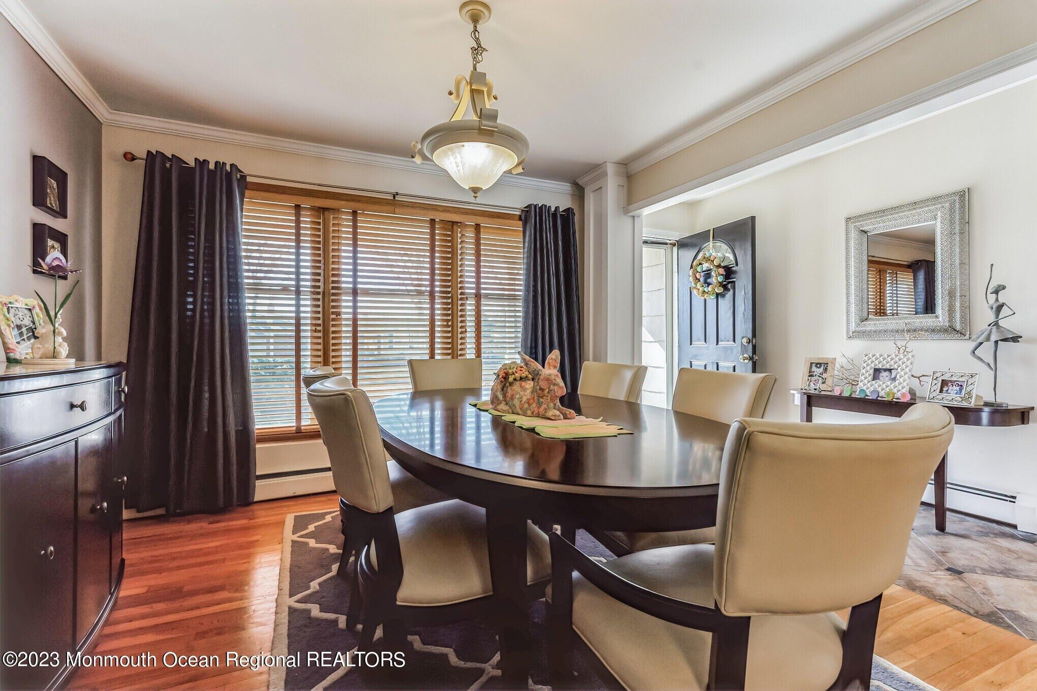 Sylvan Dr, Toms River, NJ 08753