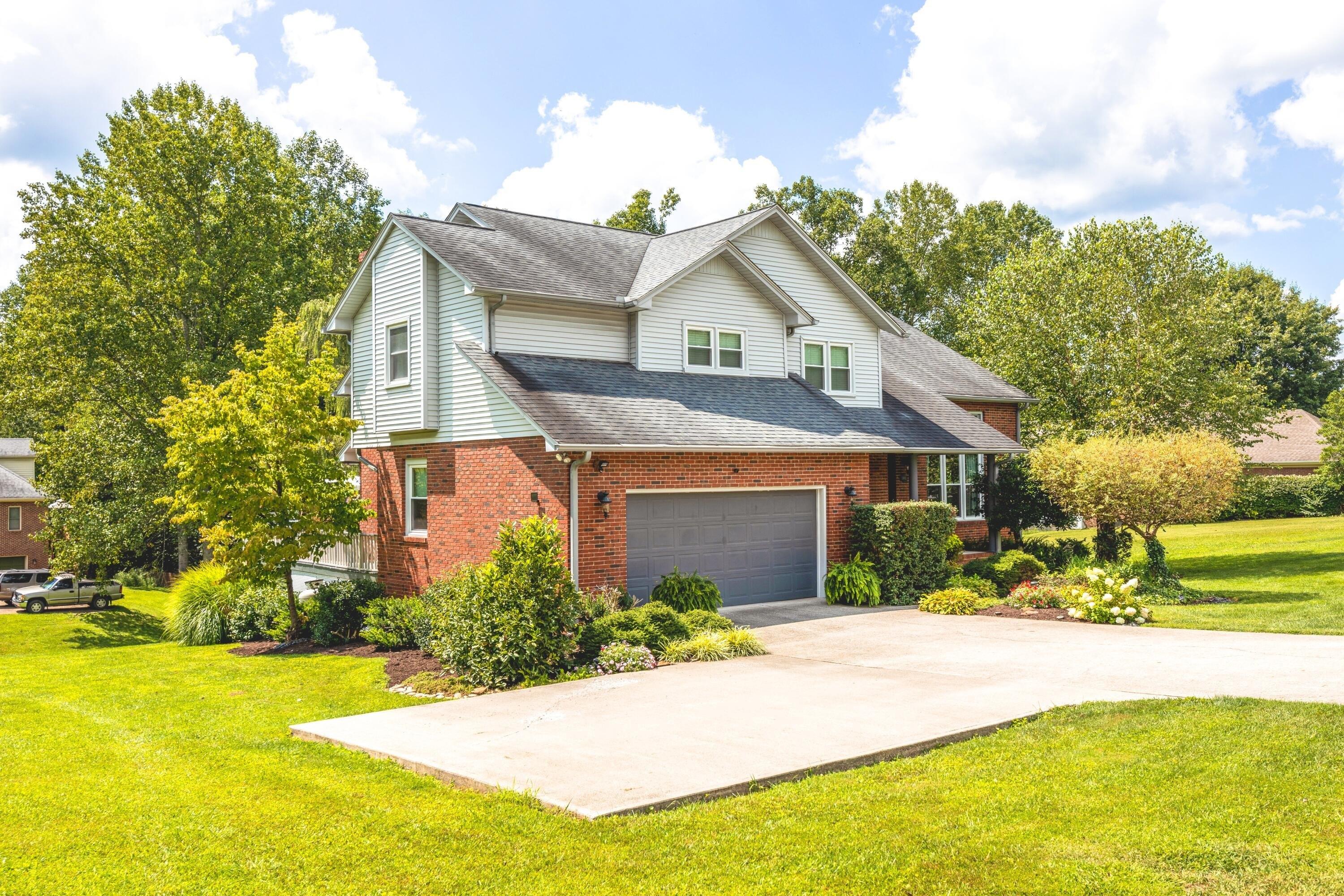 Mallard Dr, London, KY 40741