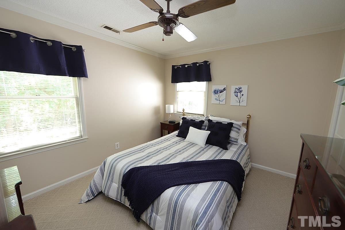 Heidinger Dr, Cary, NC 27511