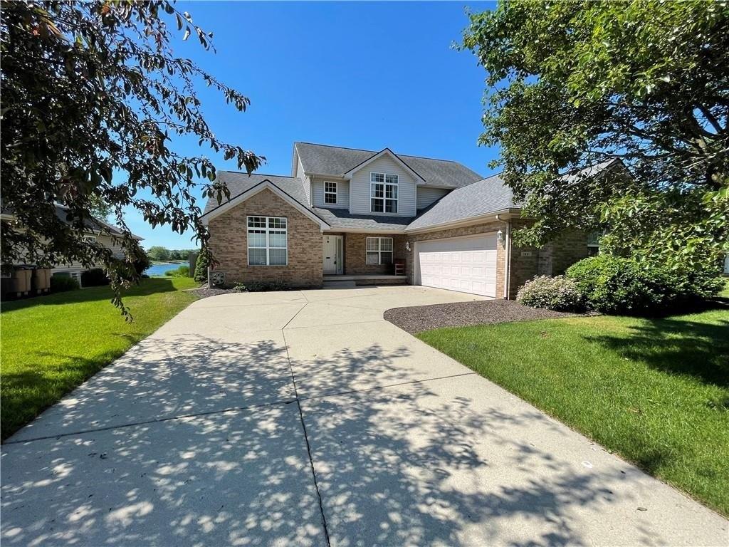 Westminster Pl, Columbus, IN 47201