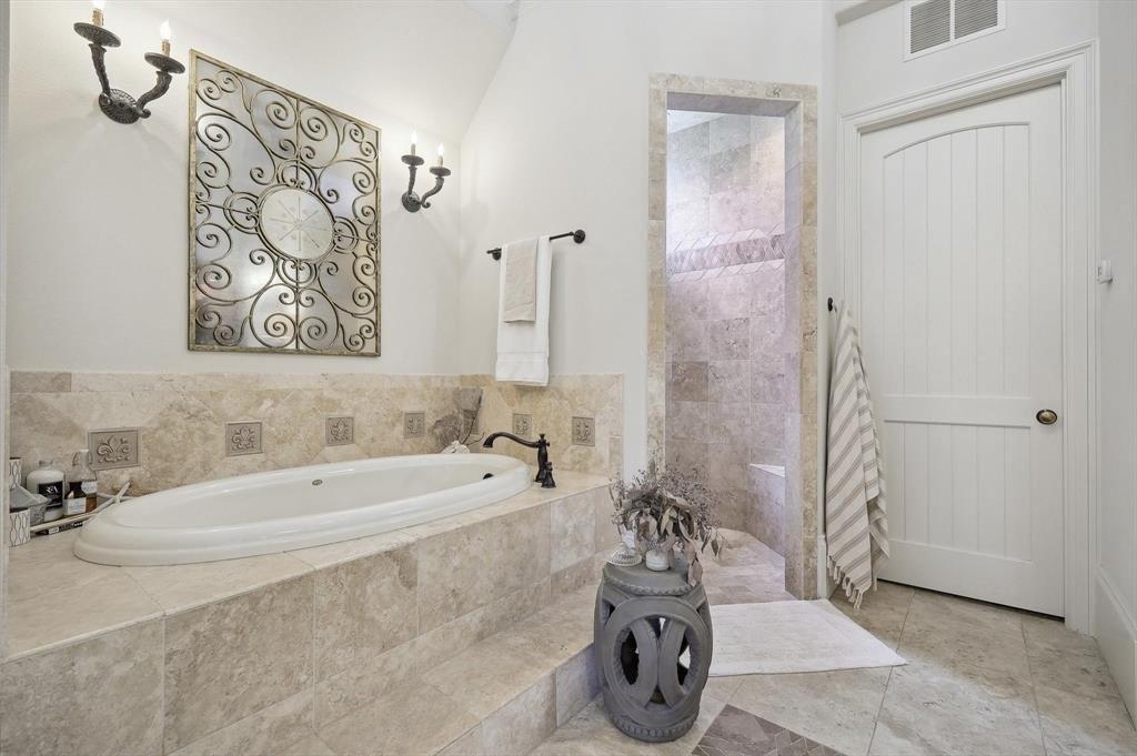 Falcon Ct, Denton, TX 76210