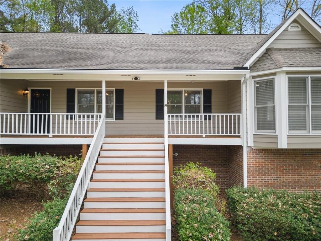Atherton Ln, Woodstock, GA 30189
