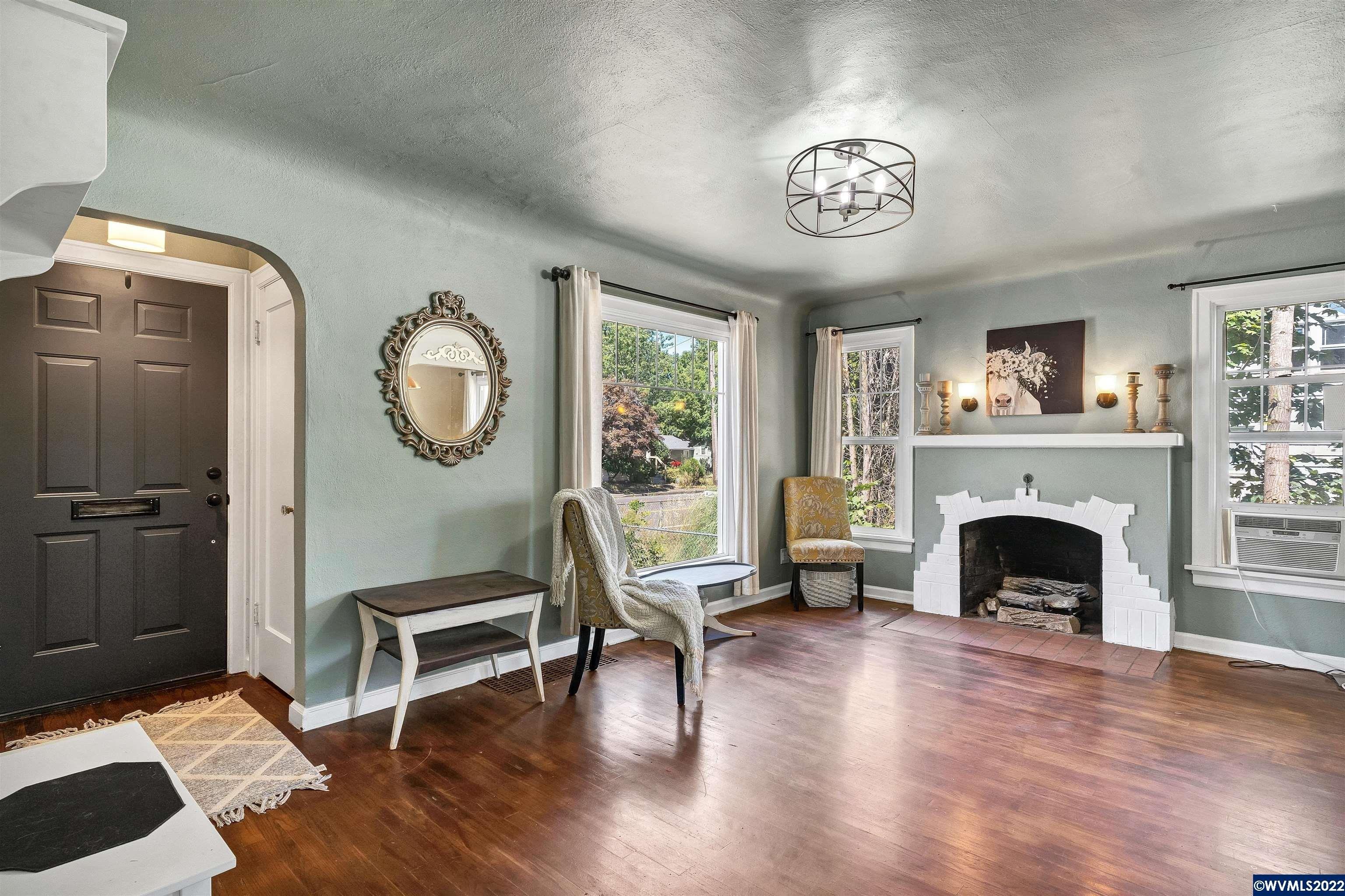 17th St Ne, Salem, OR 97301