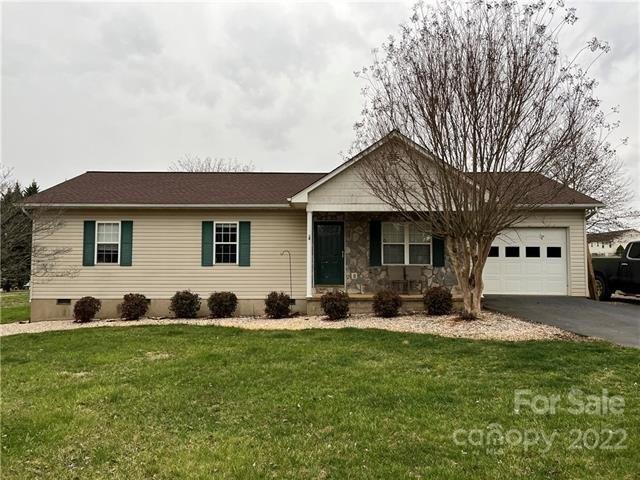Jeannes Ct, Stony Point, NC 28678