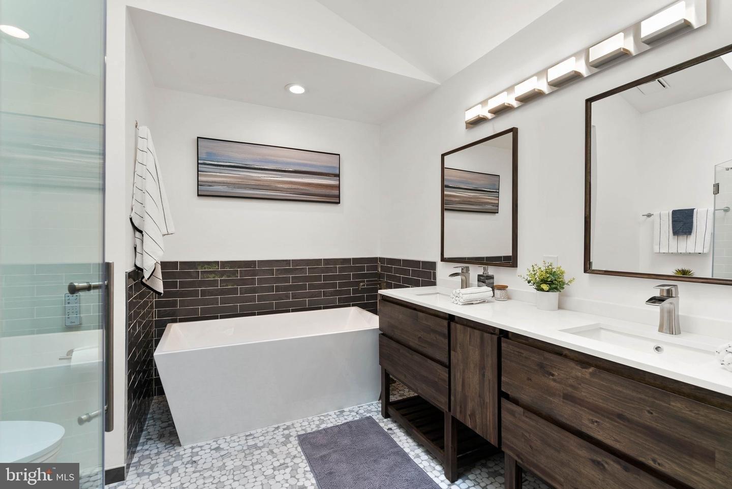 Marketree Ct, Montgomery Village, MD 20886