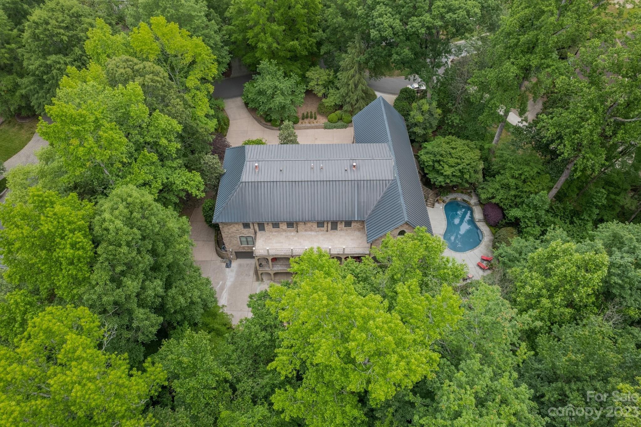 Greyson Ridge Dr, Charlotte, NC 28277