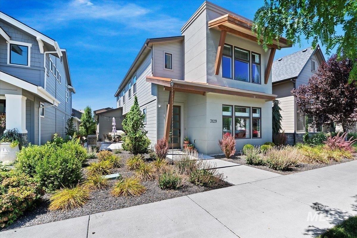 S Millbrook Way, Boise, ID 83716