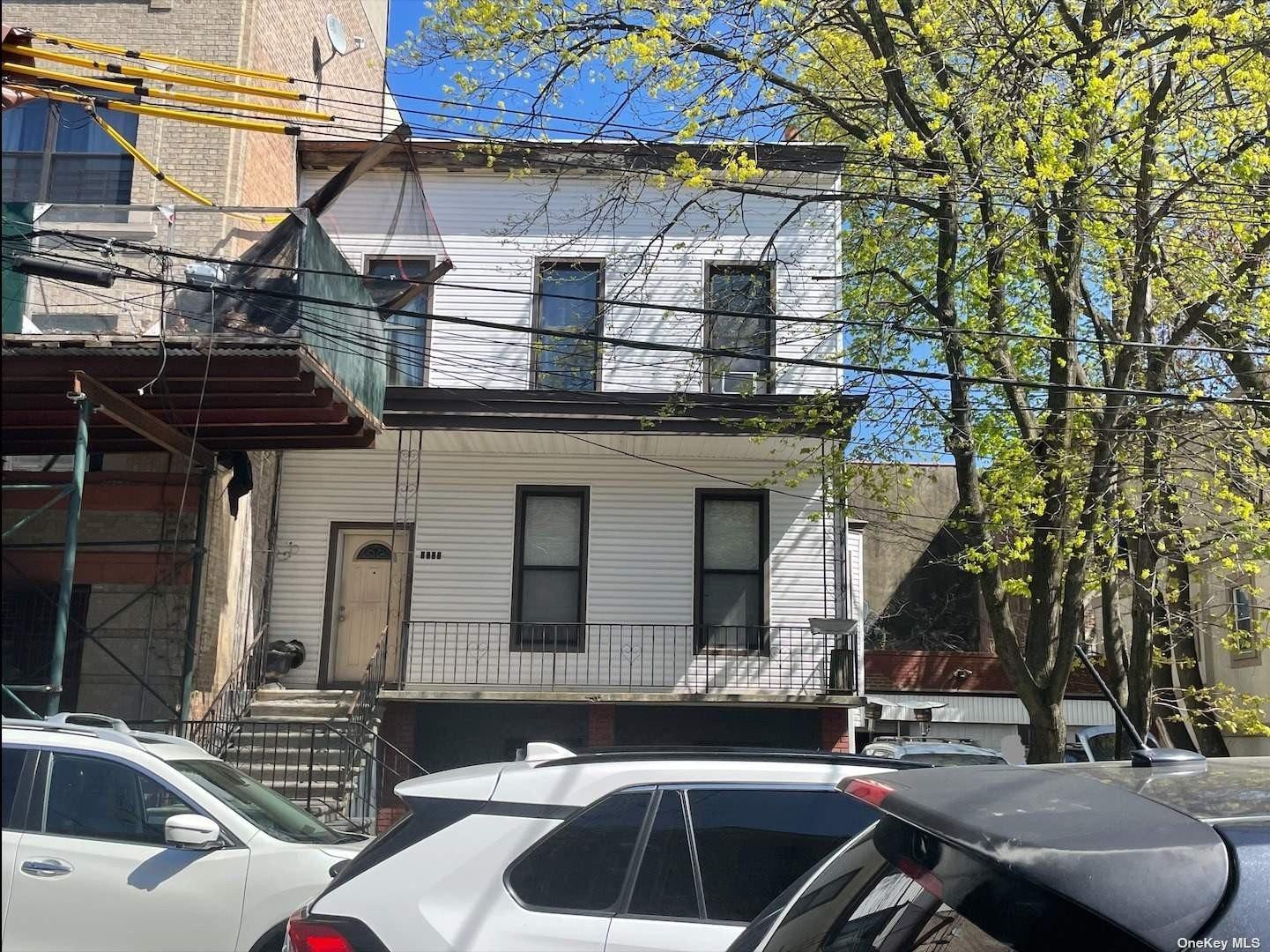 Bathgate Ave, Bronx, NY 10457