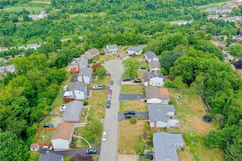 Sylvania Dr, Pittsburgh, PA 15236