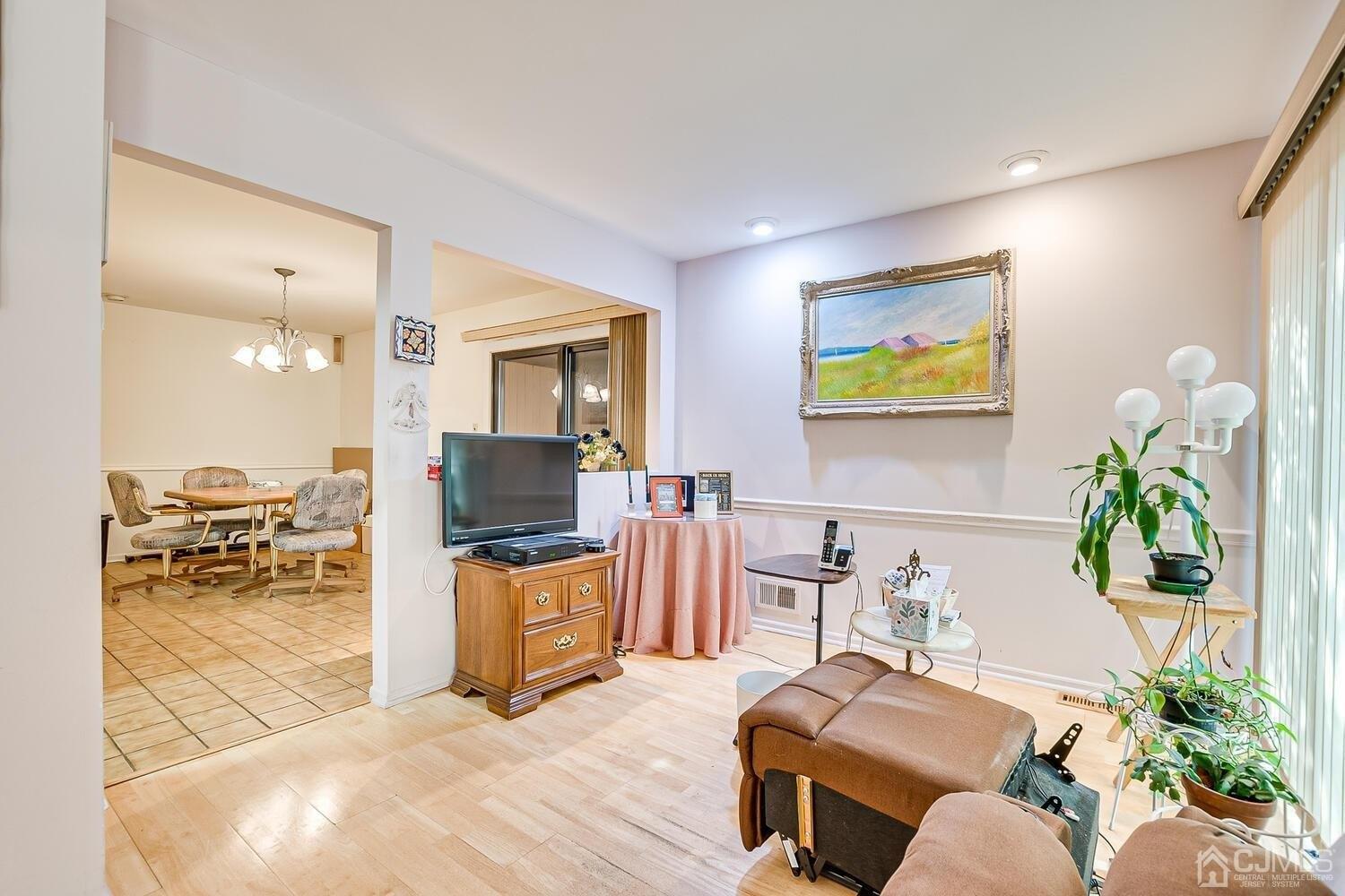 Riverbend Dr, North Brunswick, NJ 08902