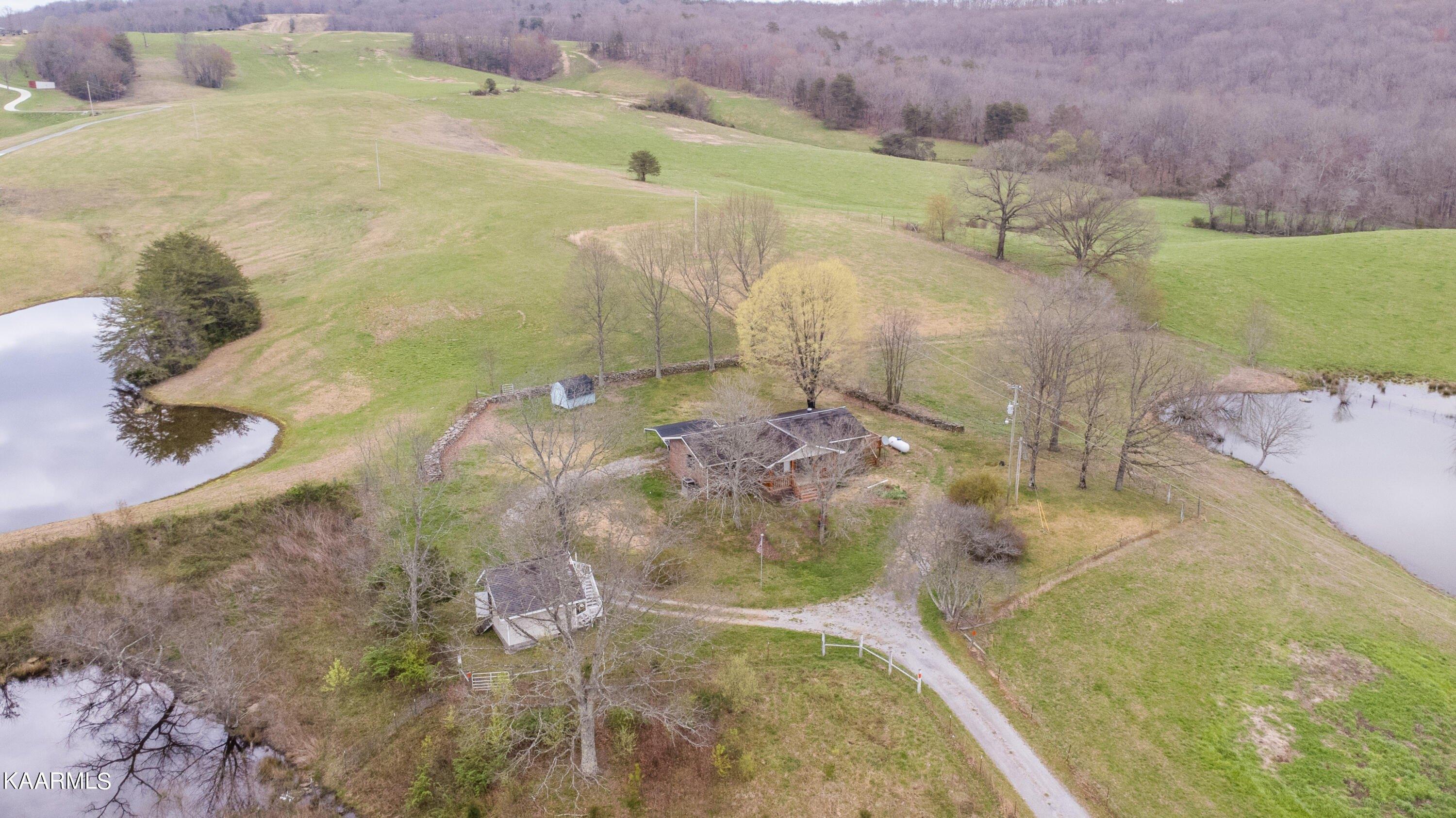 Big Spring Gap Rd, Pikeville, TN 37367