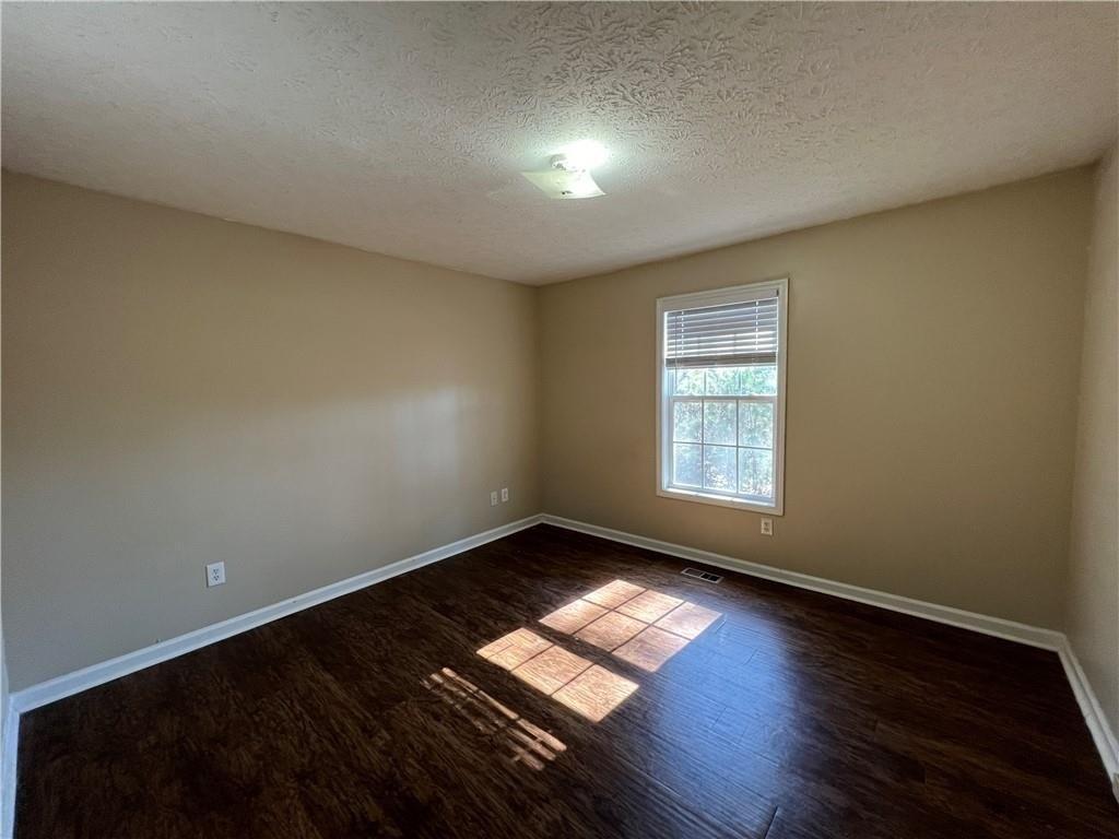 Alexandria Ct, Dallas, GA 30132