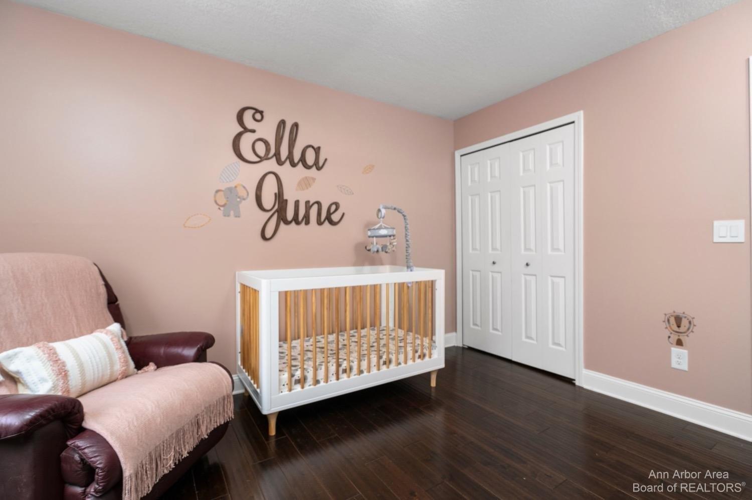 Westfield Cir, Canton, MI 48188
