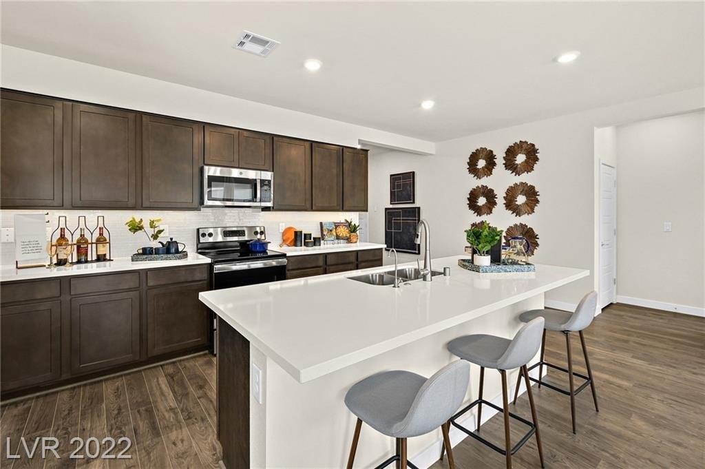 E Cactus Canyon Dr, Pahrump, NV 89061