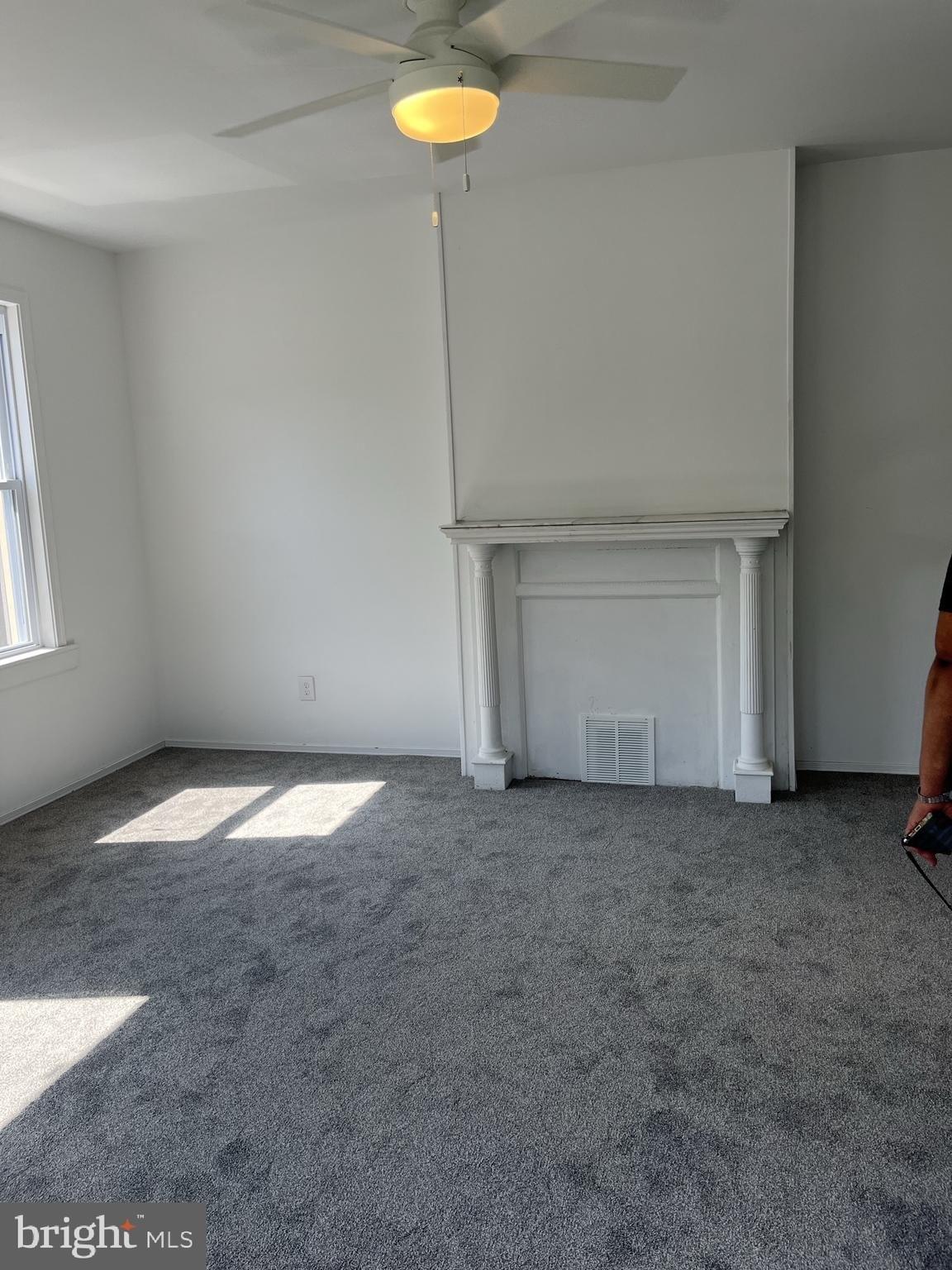 N Lindenwood St, Philadelphia, PA 19131