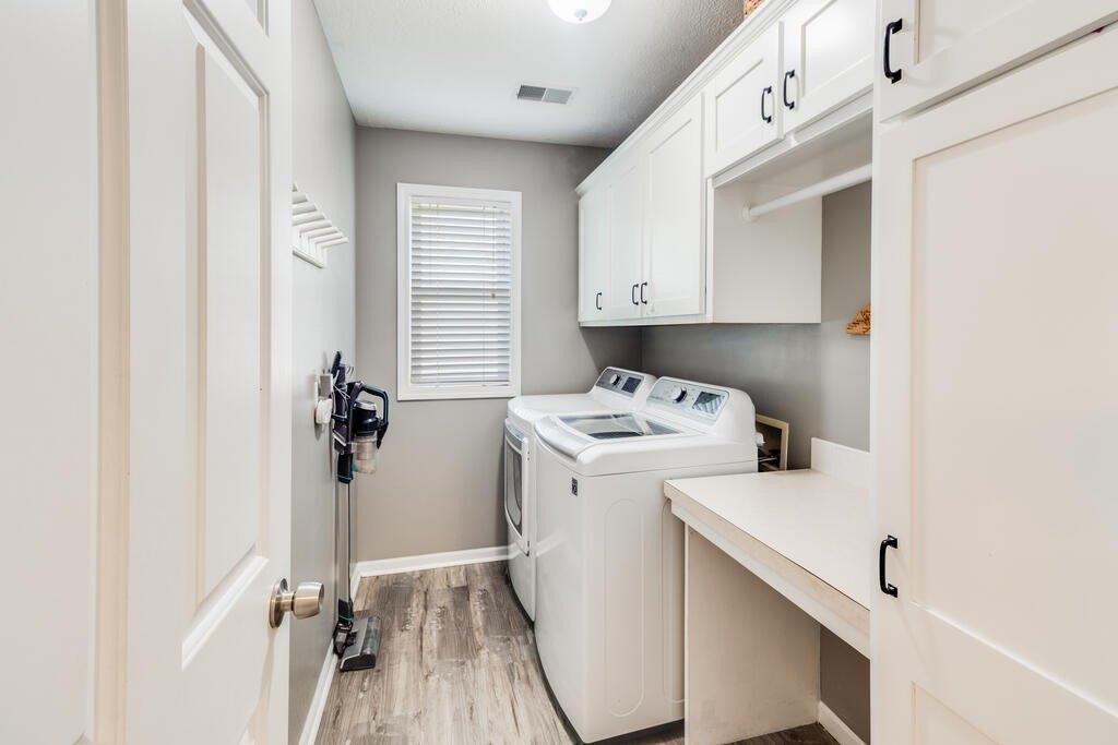 Barcroft Dr Sw, Wyoming, MI 49418